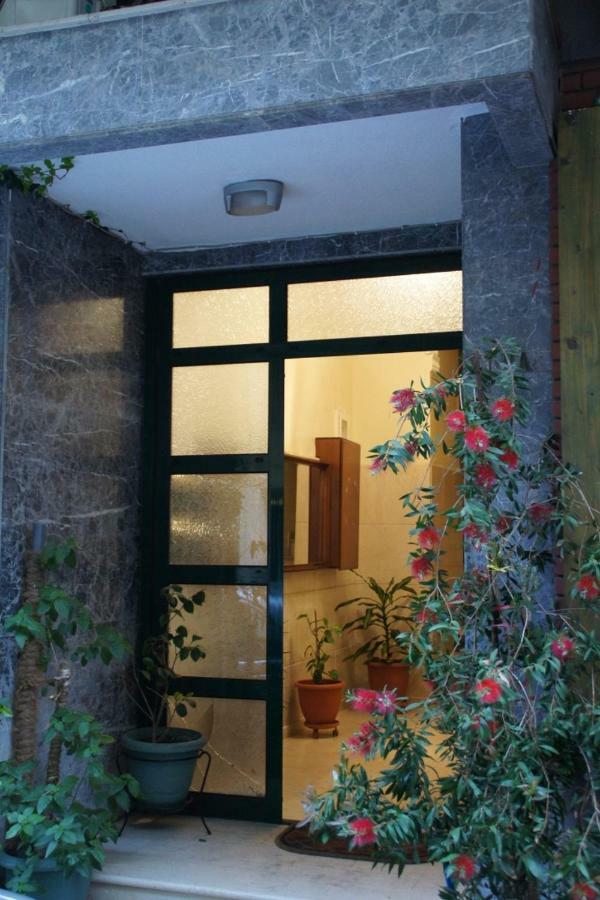 Cosy Apartment In The Centre Of Comotini Exterior foto